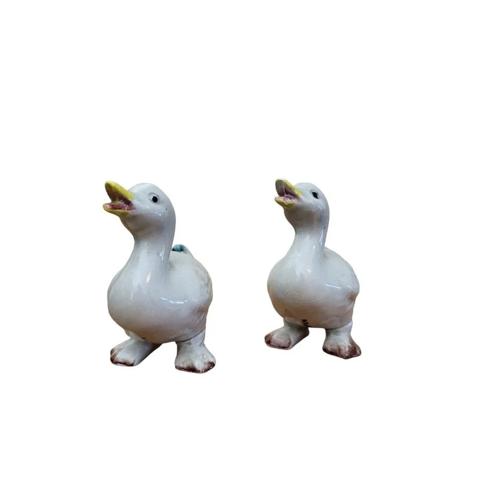 Pair of 2 Vintage‎ Handpainted Duck Figurines Japan 2.5
